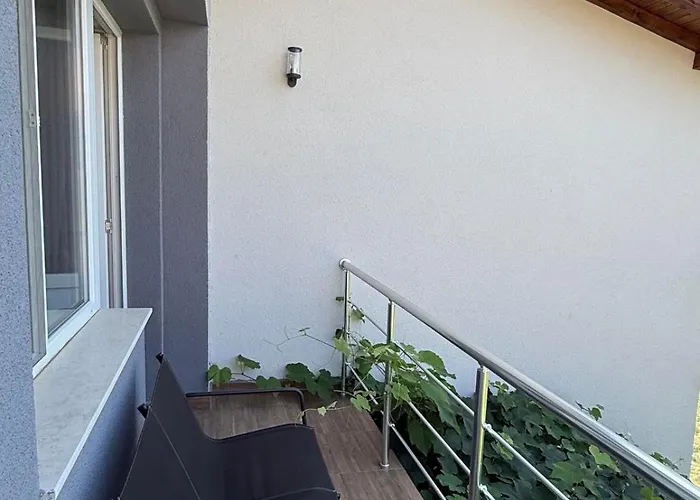 The Walnut Nest Appartement